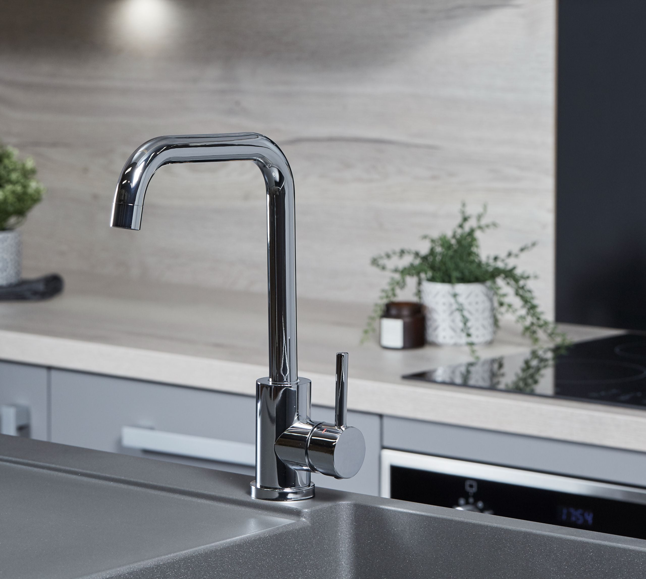 Geardine D Shape Kitchen Tap Chrome