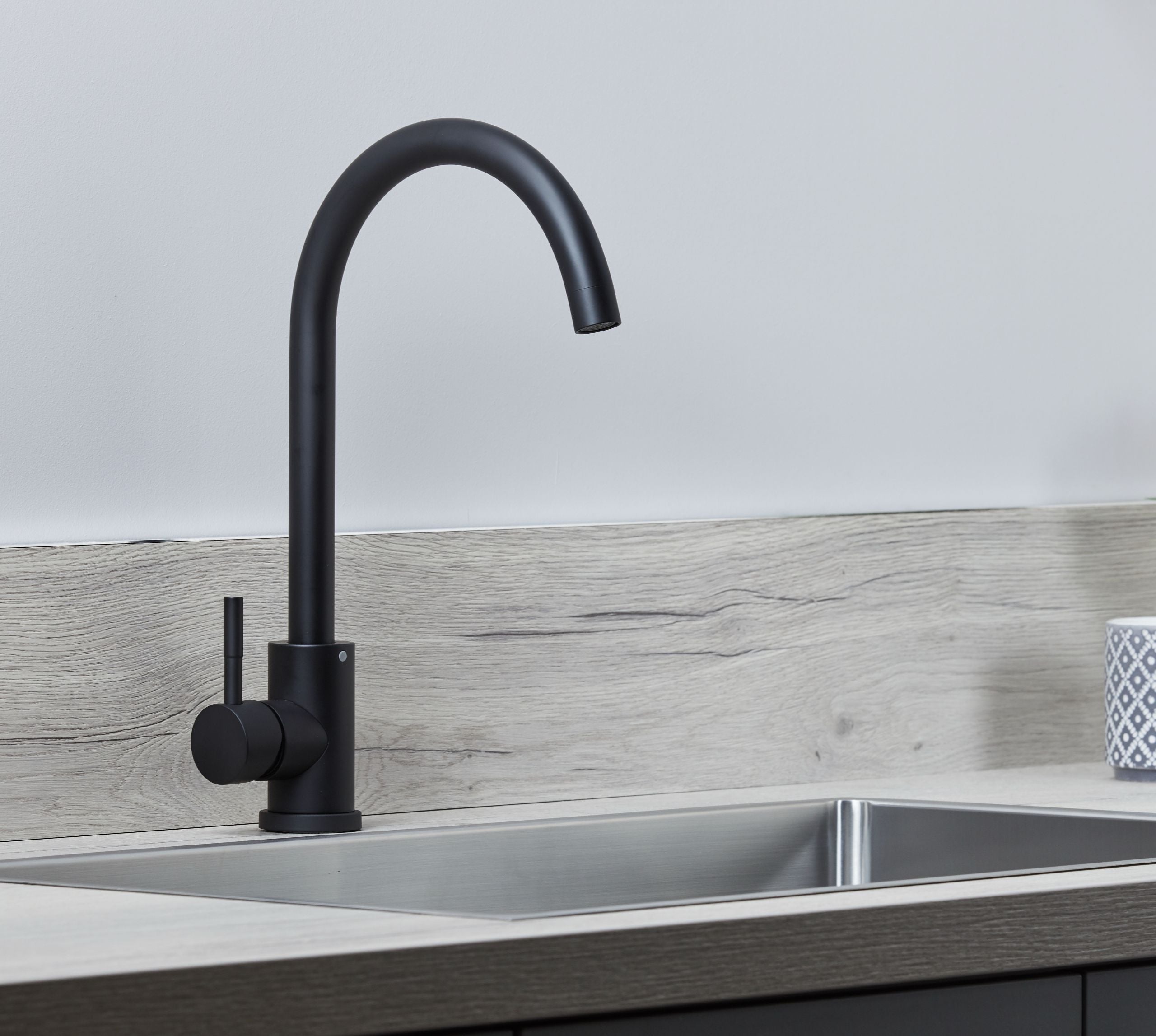 Geardine Kitchen Tap Matt Black