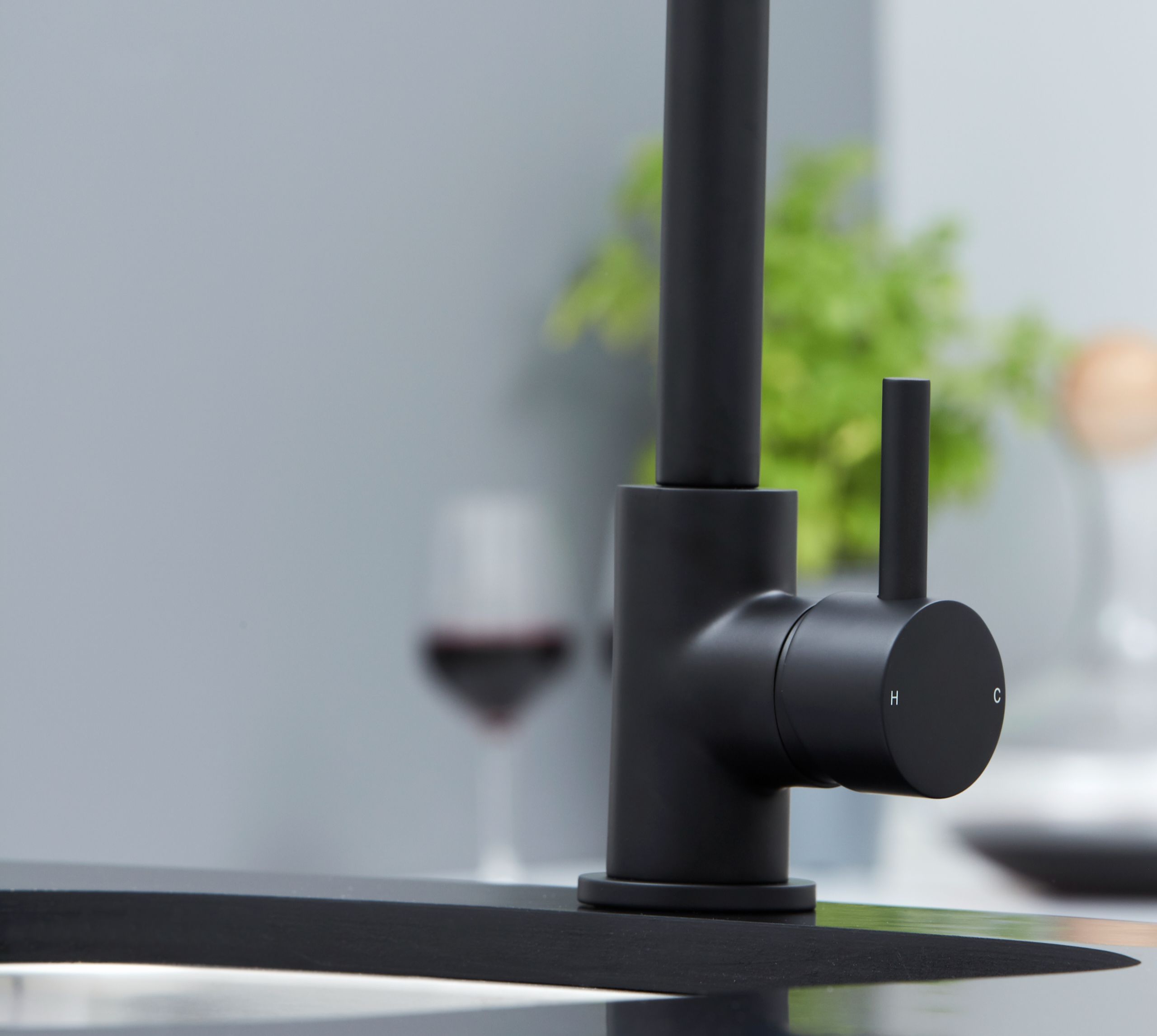 Geardine D Shape Kitchen Tap Matt Black