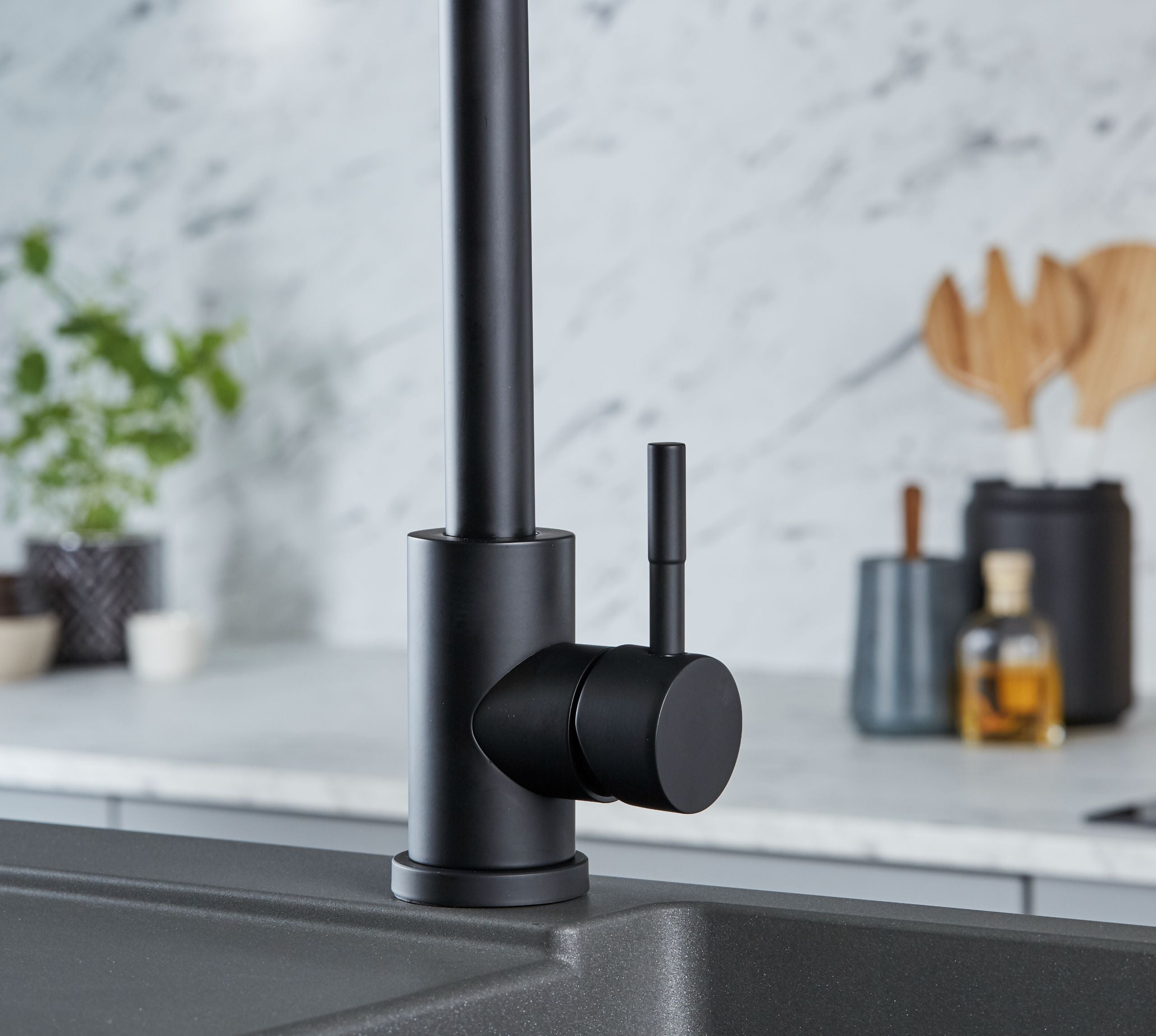 Geardine Kitchen Tap Matt Black
