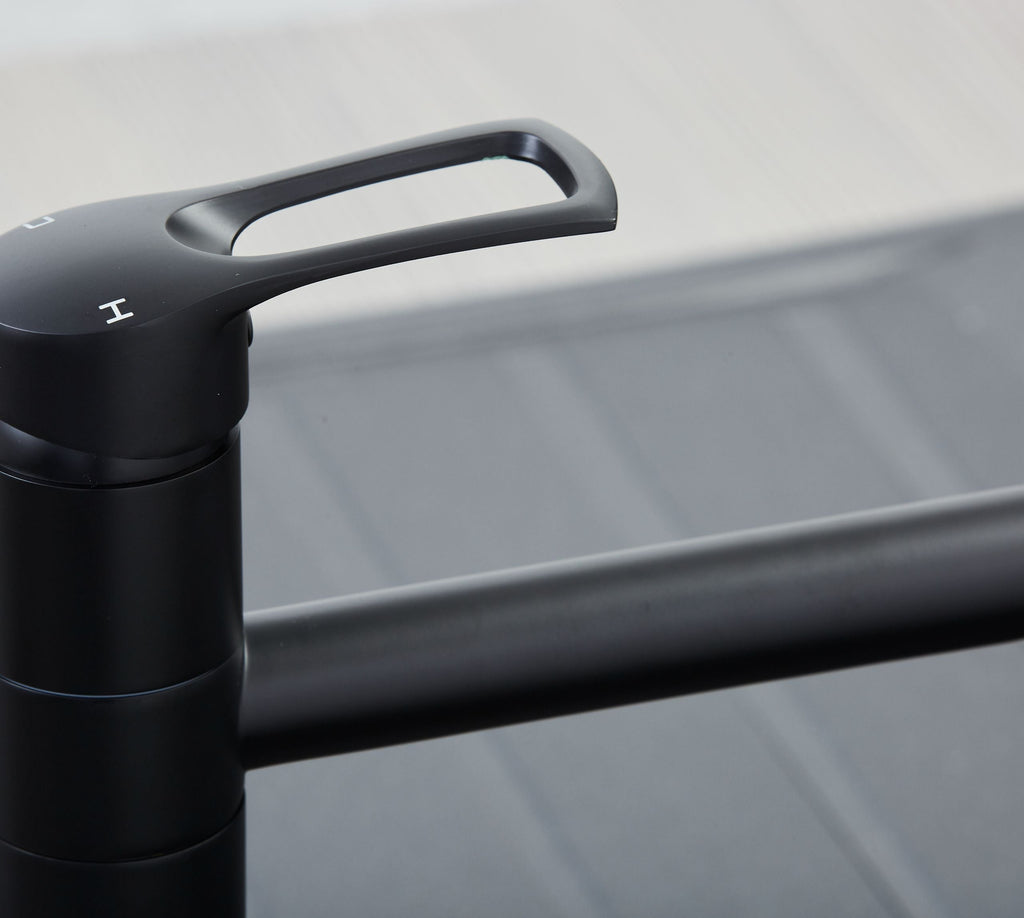 Ava Kitchen Tap Matt Black