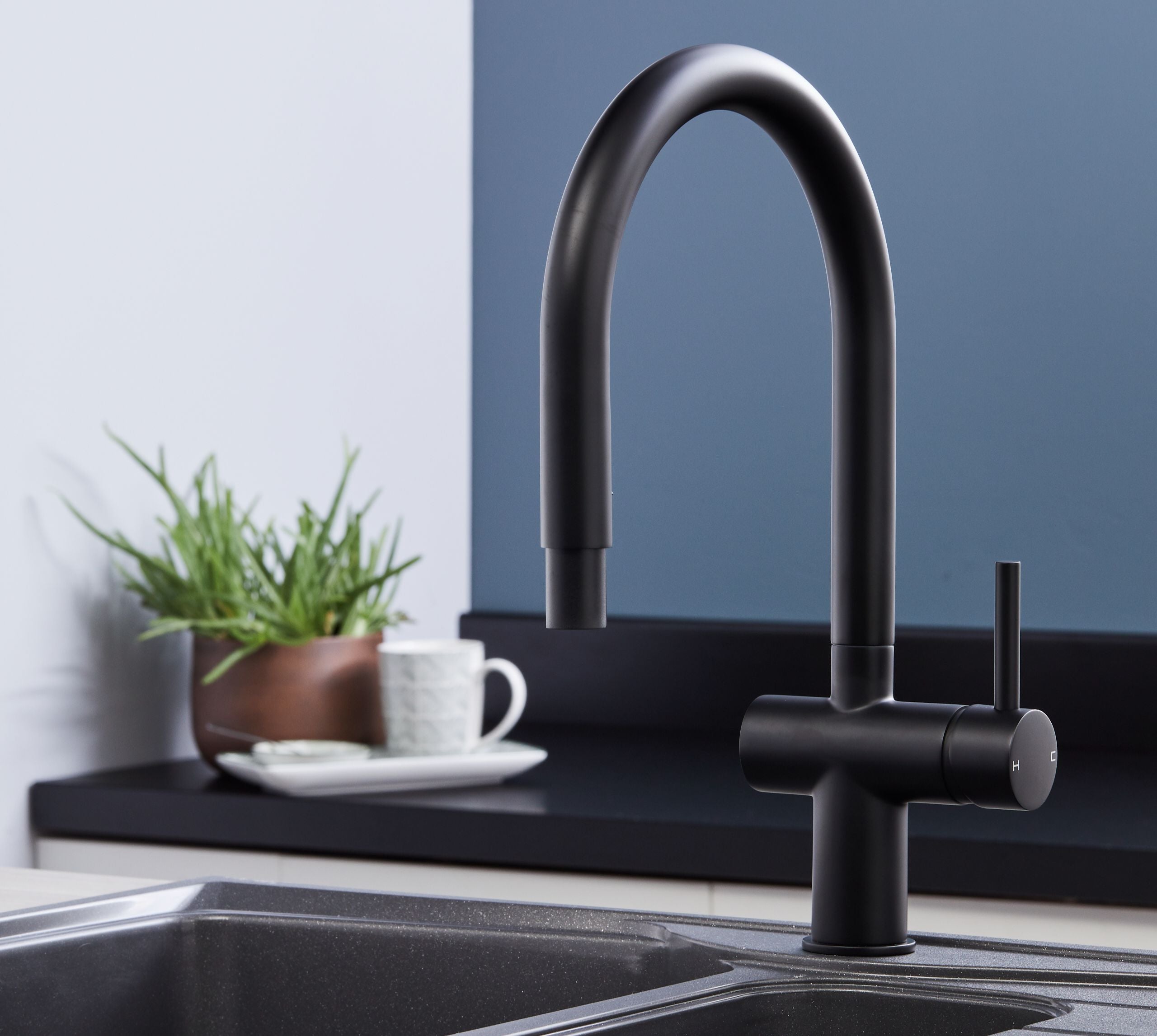 Austin Kitchen Tap Matt Black
