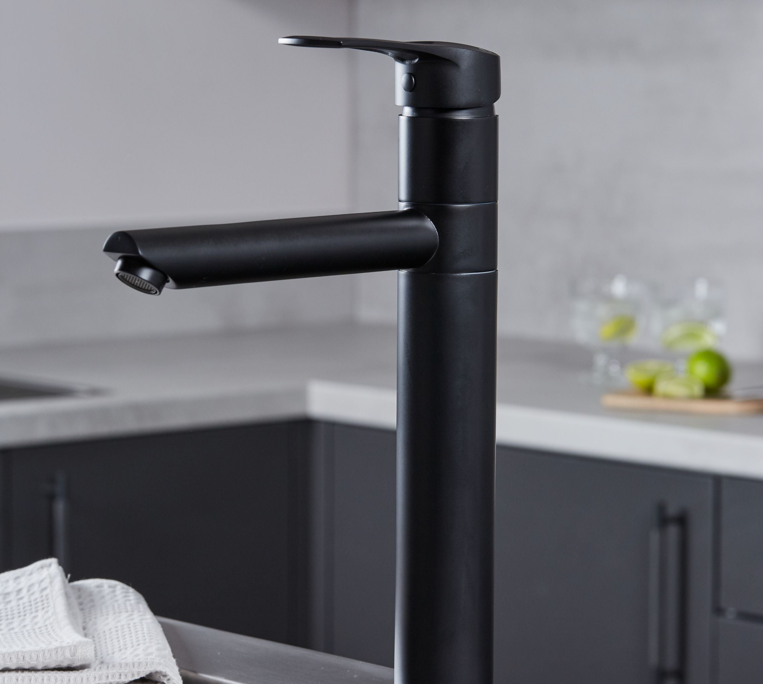 Ava Kitchen Tap Matt Black